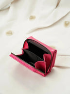 Billetera pequeña con botón a presión