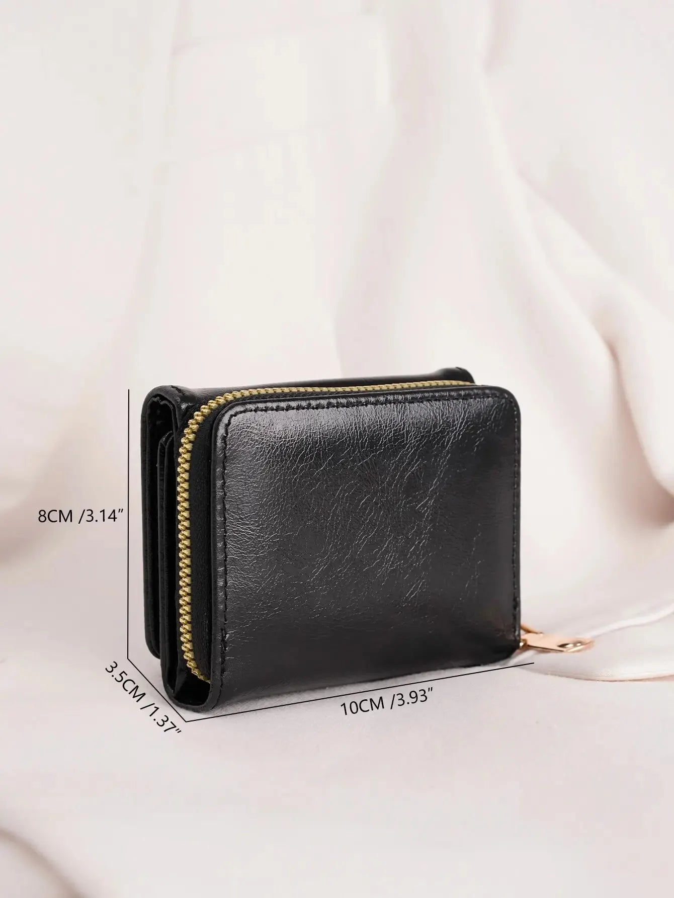 Billetera pequeña con botón a presión